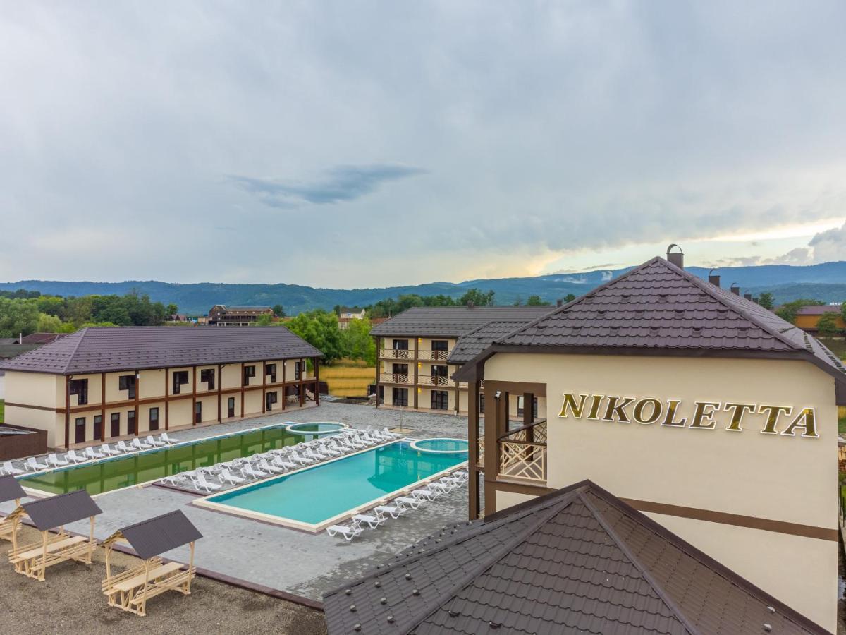 Hotel Nikoletta Solotvyno Exterior foto