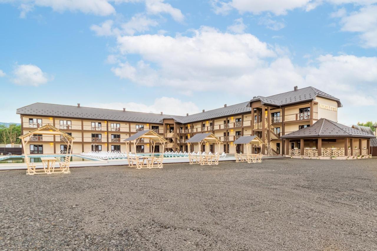 Hotel Nikoletta Solotvyno Exterior foto