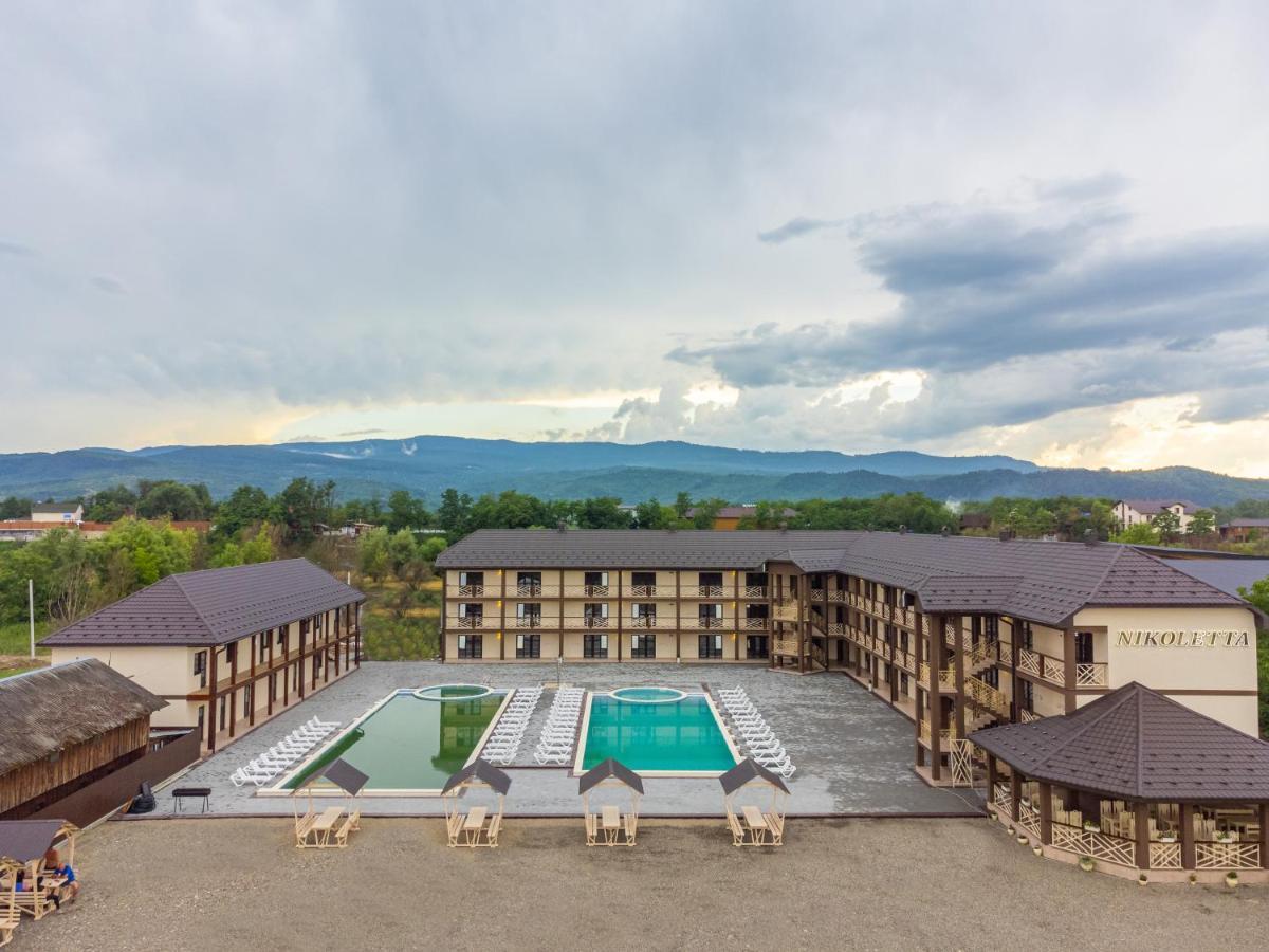 Hotel Nikoletta Solotvyno Exterior foto
