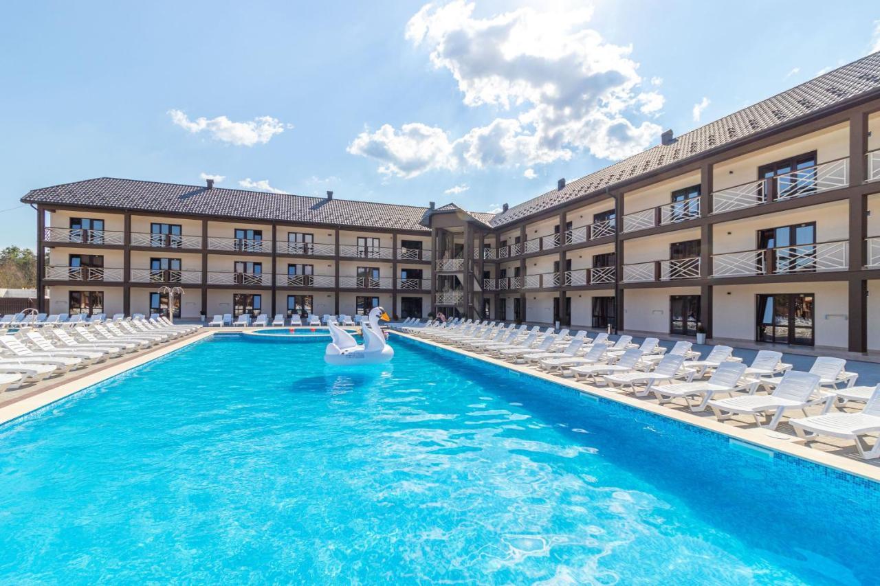 Hotel Nikoletta Solotvyno Exterior foto